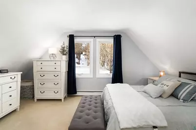 35 W Ideal St, Duluth, MN 55811 - Photo 27