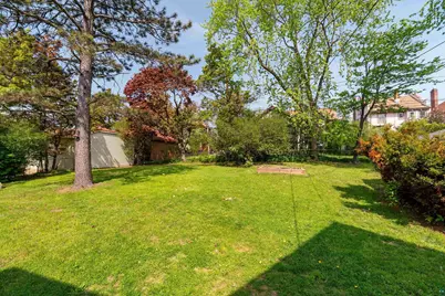 2415 E 2nd St, Duluth, MN 55812 - Photo 7