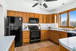 1838 Shilhon Rd, Duluth, MN 55804 - Photo 11