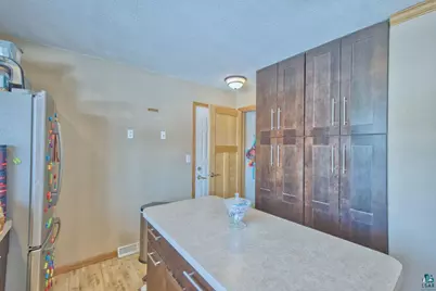 203 Wyandotte Rd, Hoyt Lakes, MN 55750 - Photo 13
