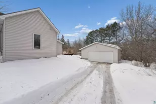 911 Spring Lake Rd, Cloquet, MN 55720 - Photo 3