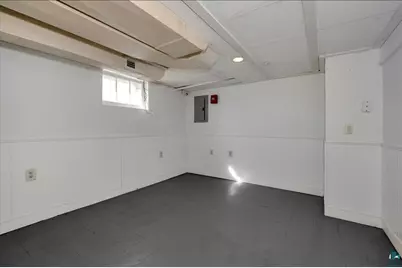 4345 W 8th St, Duluth, MN 55807 - Photo 27