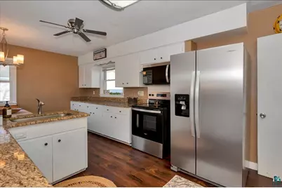 4345 W 8th St, Duluth, MN 55807 - Photo 15