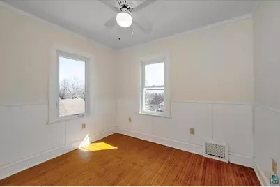 4345 W 8th St, Duluth, MN 55807 - Photo 25