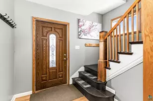 5811 Cody St, Duluth, MN 55807 - Photo 5