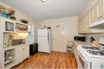 4722 Oneida St, Duluth, MN 55804 - Photo 7