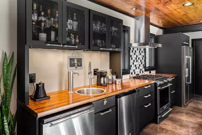 3515 Greysolon Rd, Duluth, MN 55804 - Photo 7