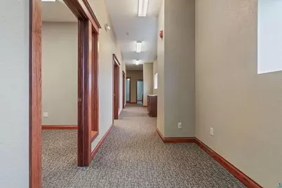 610 Ogden Ave, Superior, WI 54880 - Photo 3