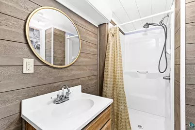 310 18th St, Cloquet, MN 55720 - Photo 31