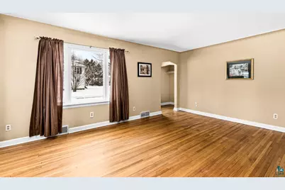 310 18th St, Cloquet, MN 55720 - Photo 9