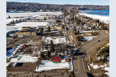 1239 Minnesota Ave, Duluth, MN 55802 - Photo 1