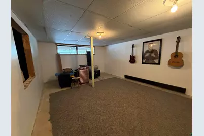 1025 W 8th St, Duluth, MN 55806 - Photo 21