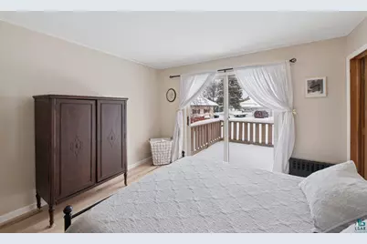 812 4th Ave W, Ashland, WI 54806 - Photo 15