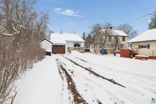 812 4th Ave W, Ashland, WI 54806 - Photo 23