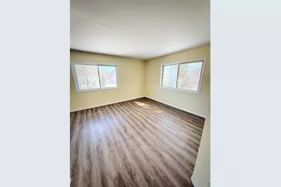 609 10th Ave W, Ashland, WI 54806 - Photo 11