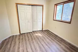 609 10th Ave W, Ashland, WI 54806 - Photo 3