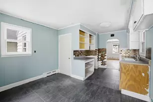 726 Summitt St, Eveleth, MN 55734 - Photo 9