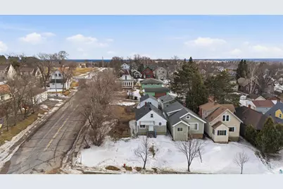 726 Summitt St, Eveleth, MN 55734 - Photo 25