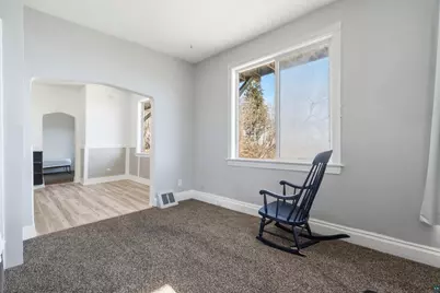 326 N 19th Ave W, Duluth, MN 55806 - Photo 9