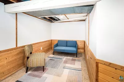 838 Charles Ave, Duluth, MN 55807 - Photo 47