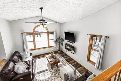 4845 Adrian Ln, Hermantown, MN 55811 - Photo 15