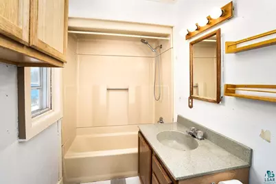 4802 1st Ave N, Duluth, MN 55803 - Photo 13