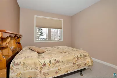 4977 Trails End Dr, Hermantown, MN 55811 - Photo 11