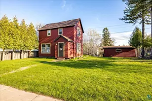 520 7th Ave, Two Harbors, MN 55616 - Photo 1
