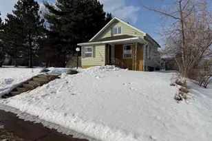 1135 E Harvey St, Ely, MN 55731 - Photo 3