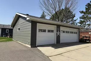 1321 S 13th St, Virginia, MN 55792 - Photo 33