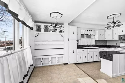 4128 W 4th St, Duluth, MN 55807 - Photo 21