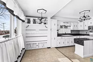 4128 W 4th St, Duluth, MN 55807 - Photo 21