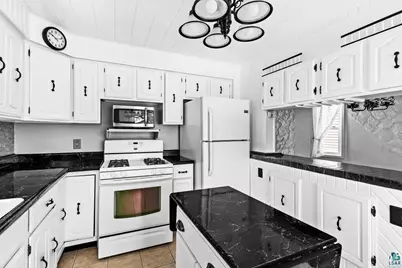 4128 W 4th St, Duluth, MN 55807 - Photo 15