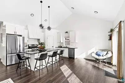 22 Spartan Circle Dr, Superior, WI 54880 - Photo 15