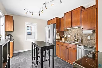 5122 Glenwood St, Duluth, MN 55804 - Photo 5