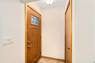 4803 Crosley Ave, Duluth, MN 55804 - Photo 3