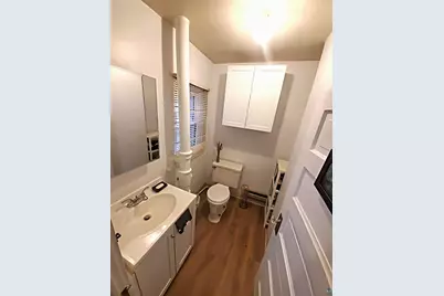 1023 E 5th St, Duluth, MN 55805 - Photo 33