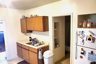 1023 E 5th St, Duluth, MN 55805 - Photo 9