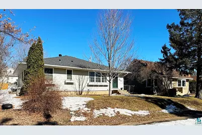 811 N 7th St, Virginia, MN 55792 - Photo 33