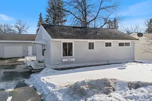 204 Brandon Rd, Hoyt Lakes, MN 55750 - Photo 3