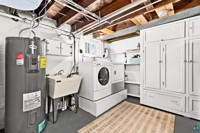 4025 Gladstone St, Duluth, MN 55804 - Photo 27