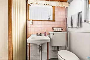 4025 Gladstone St, Duluth, MN 55804 - Photo 29