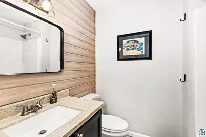 2315 Portage Dr, Duluth, MN 55811 - Photo 19