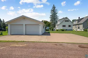 814 3rd Ave W, Ashland, WI 54806 - Photo 21