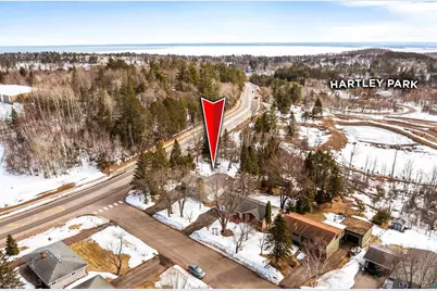 2 Northfield St, Duluth, MN 55803 - Photo 47