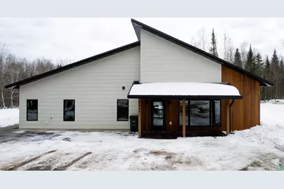 2980 Roberg Rd, Duluth, MN 55804 - Photo 1