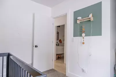 2980 Roberg Rd, Duluth, MN 55804 - Photo 9