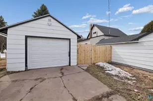 1318 6th St W, Ashland, WI 54806 - Photo 19