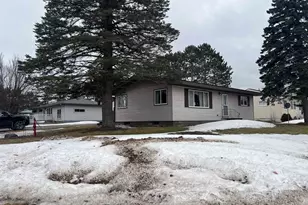 1506 Wilson Ave, Cloquet, MN 55720 - Photo 3