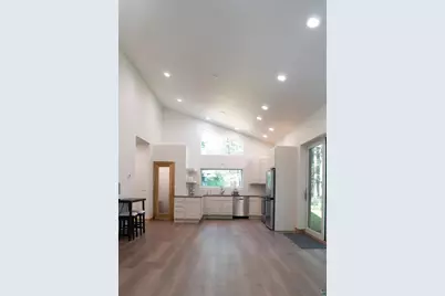 89170 Meadow Tr, Cornucopia, WI 54827 - Photo 9